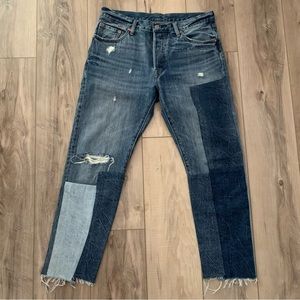 NWOT LEVIS DISTRESSED PATCHWORK JEANS